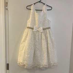 American Princess Ivory Lace Dress with Bow Size 6x/7